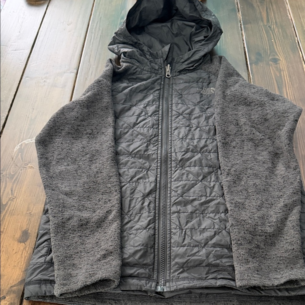 The North Face Boys' Black Jacket
